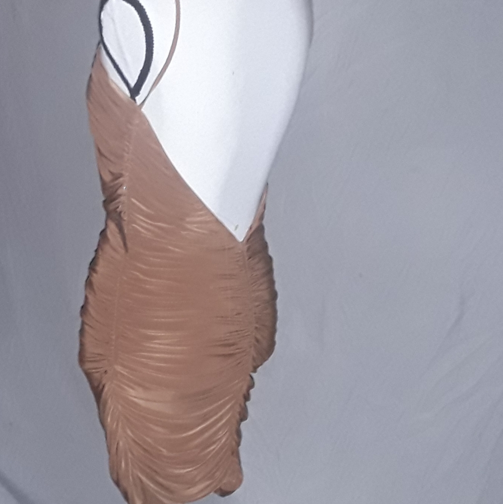 LUX LA RUCHED TOFFEE BACKLESS DRESS Sz M/ L - Picture 3 of 6